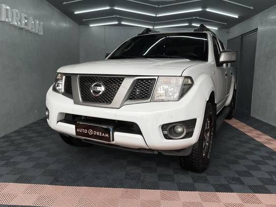 NISSAN FRONTIER 2.5 PLATINUM 4X4 CD TURBO ELETRONIC DIESEL 4P AUTOMÁTICO NISSAN FRONTIER 2.5 PLATINUM 4X4 CD TURBO ELETRONIC DIESEL 4P AUTOMÁTICO